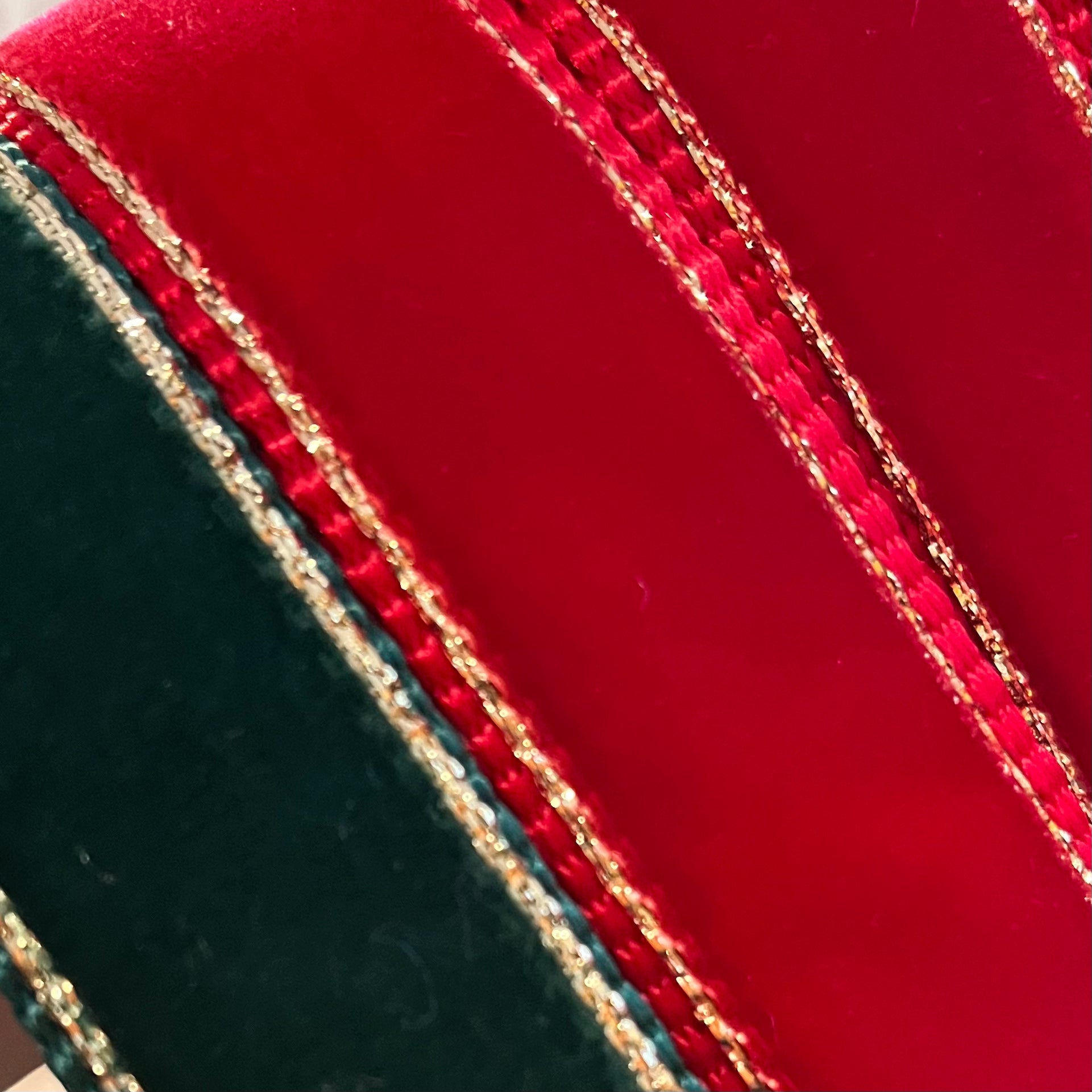 Mimi Green Gold Edged Velvet Dog Collar