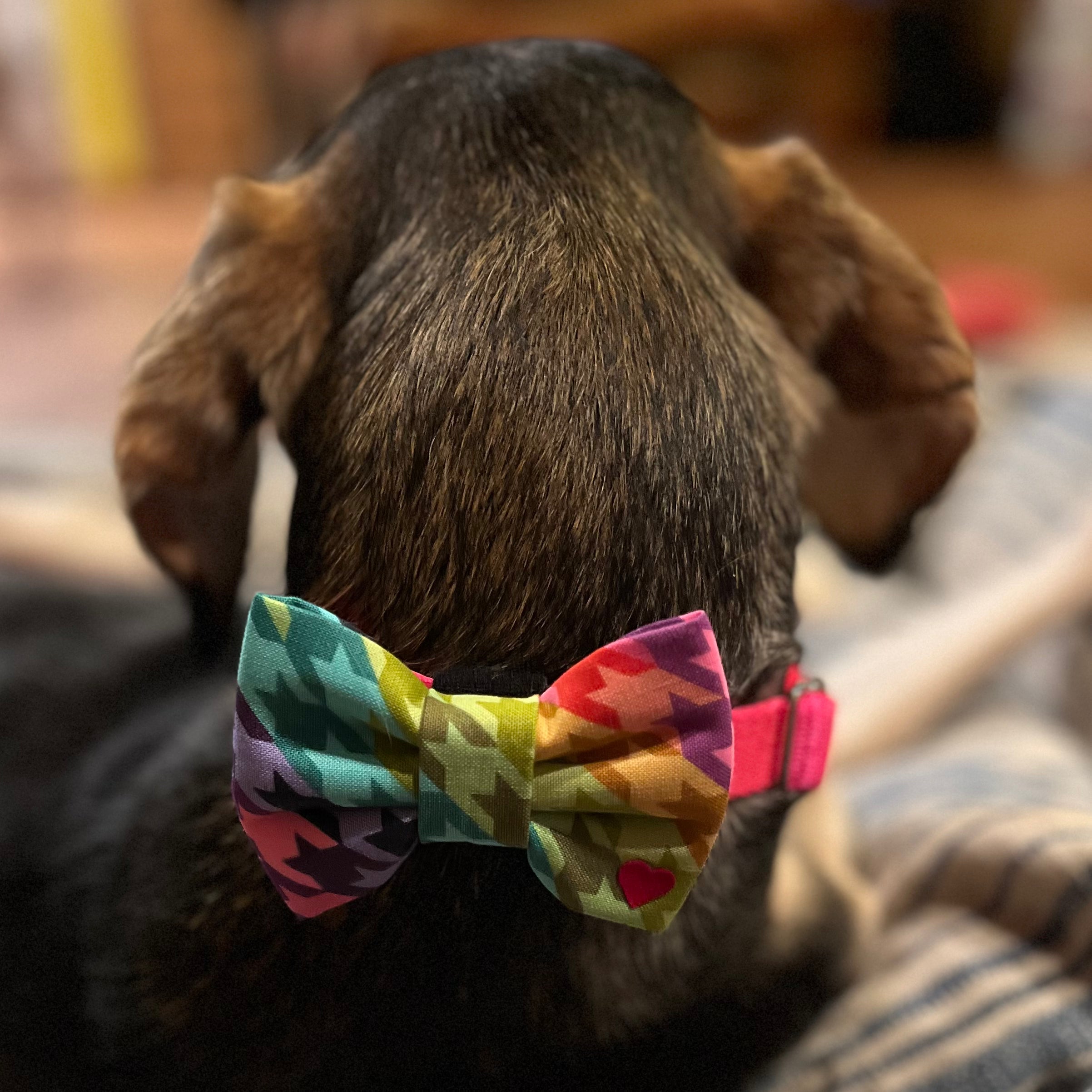 Dubdog Bow Tie - "Tula" (Houndstooth)