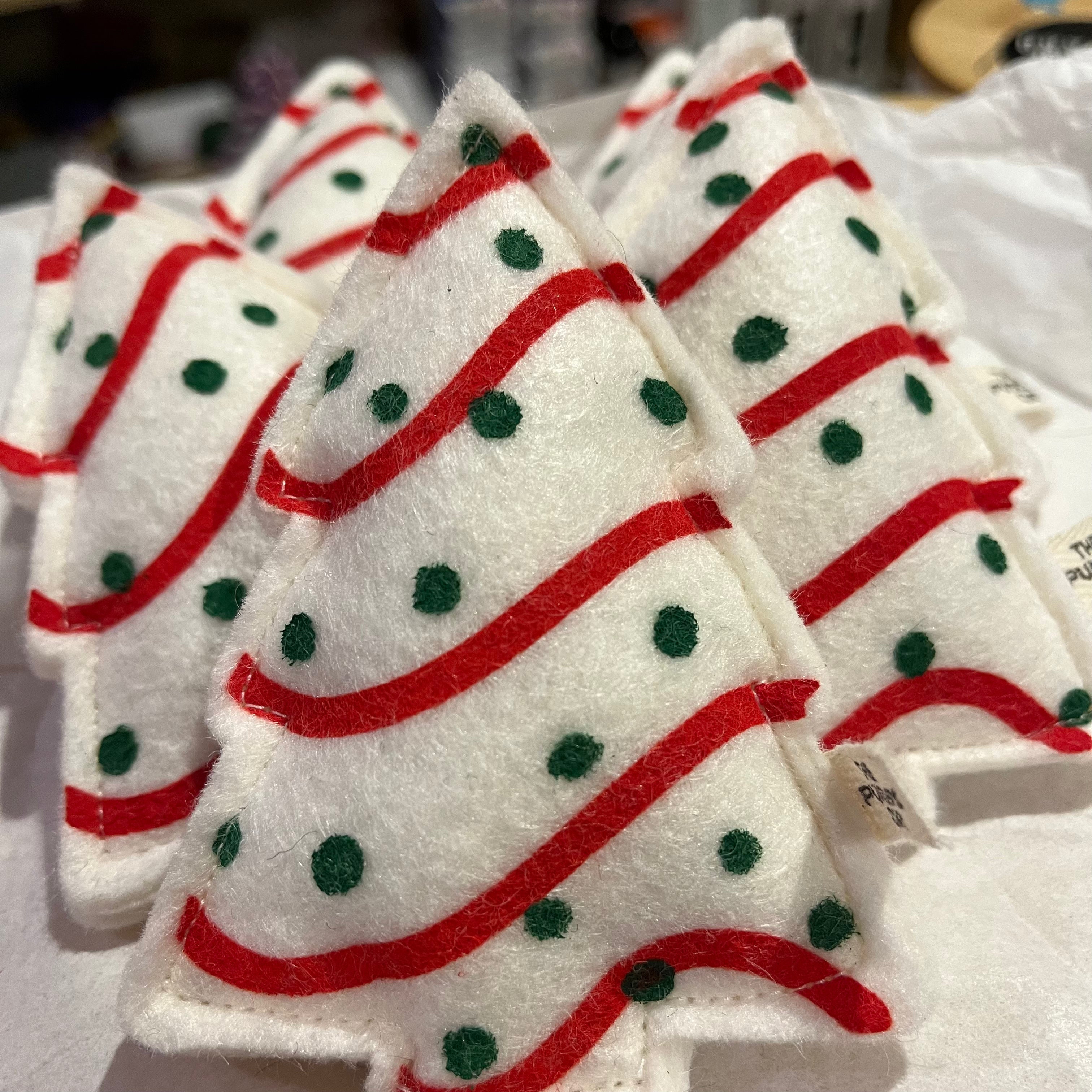 Punchy Cat Catnip Tree Cake