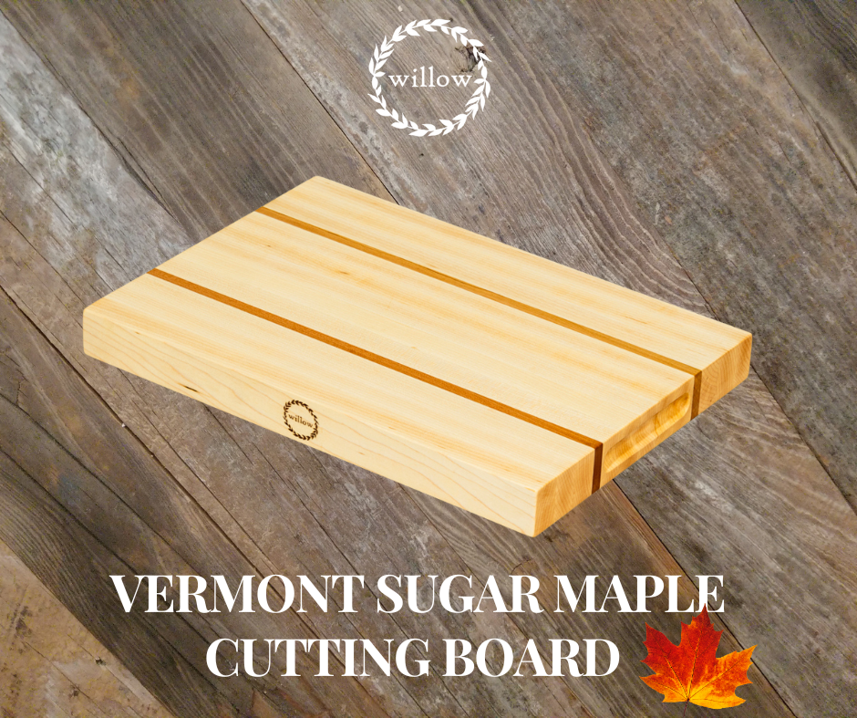 VERMONT SUGAR MAPLE WOOD CUTTING BOARD