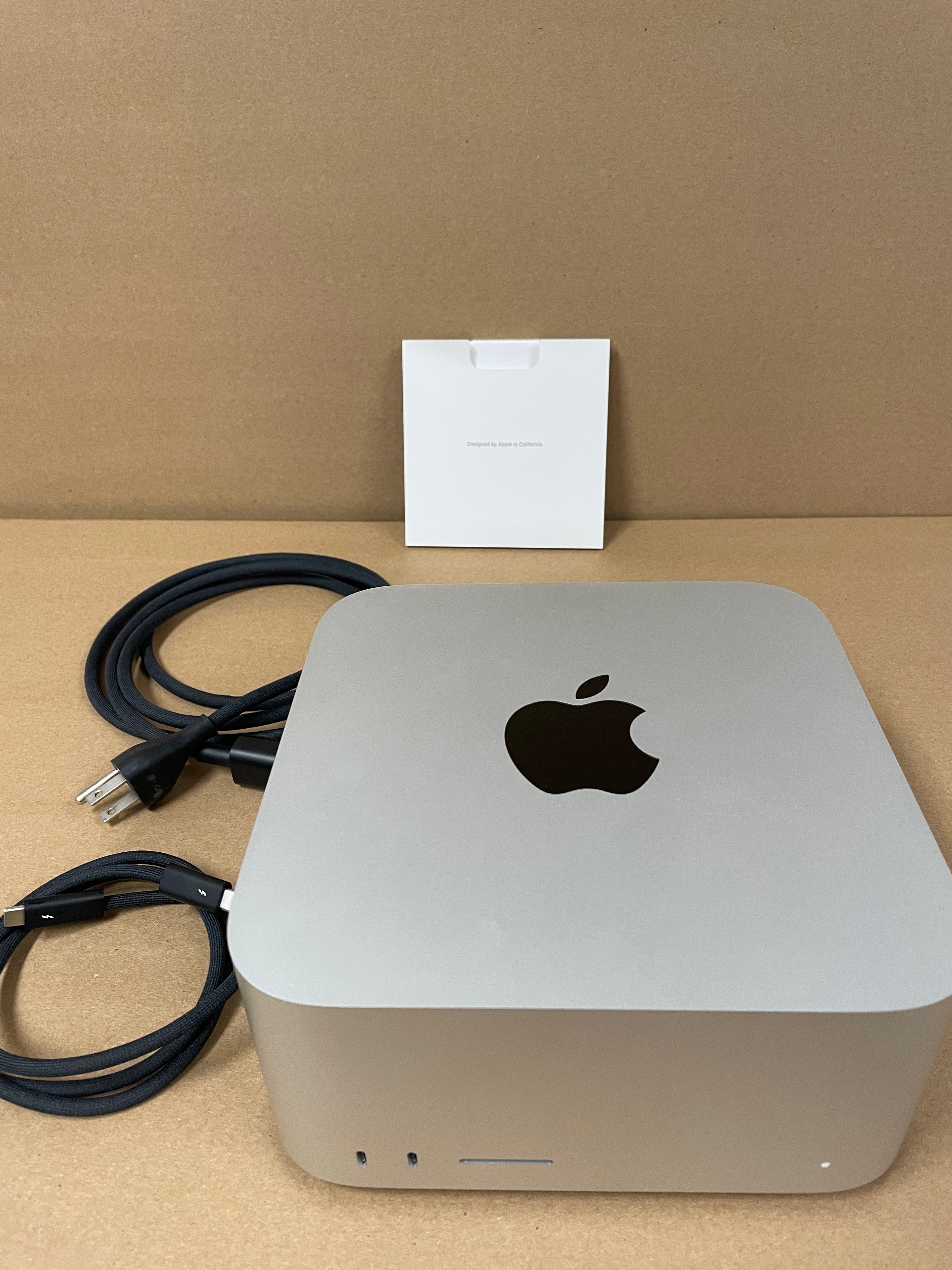 ♥ Refurbished - Mac Studio M1 Ultra 20/48-Core 64GB/1TB MJMW3LL/A (2022) by Small Dog Electronics