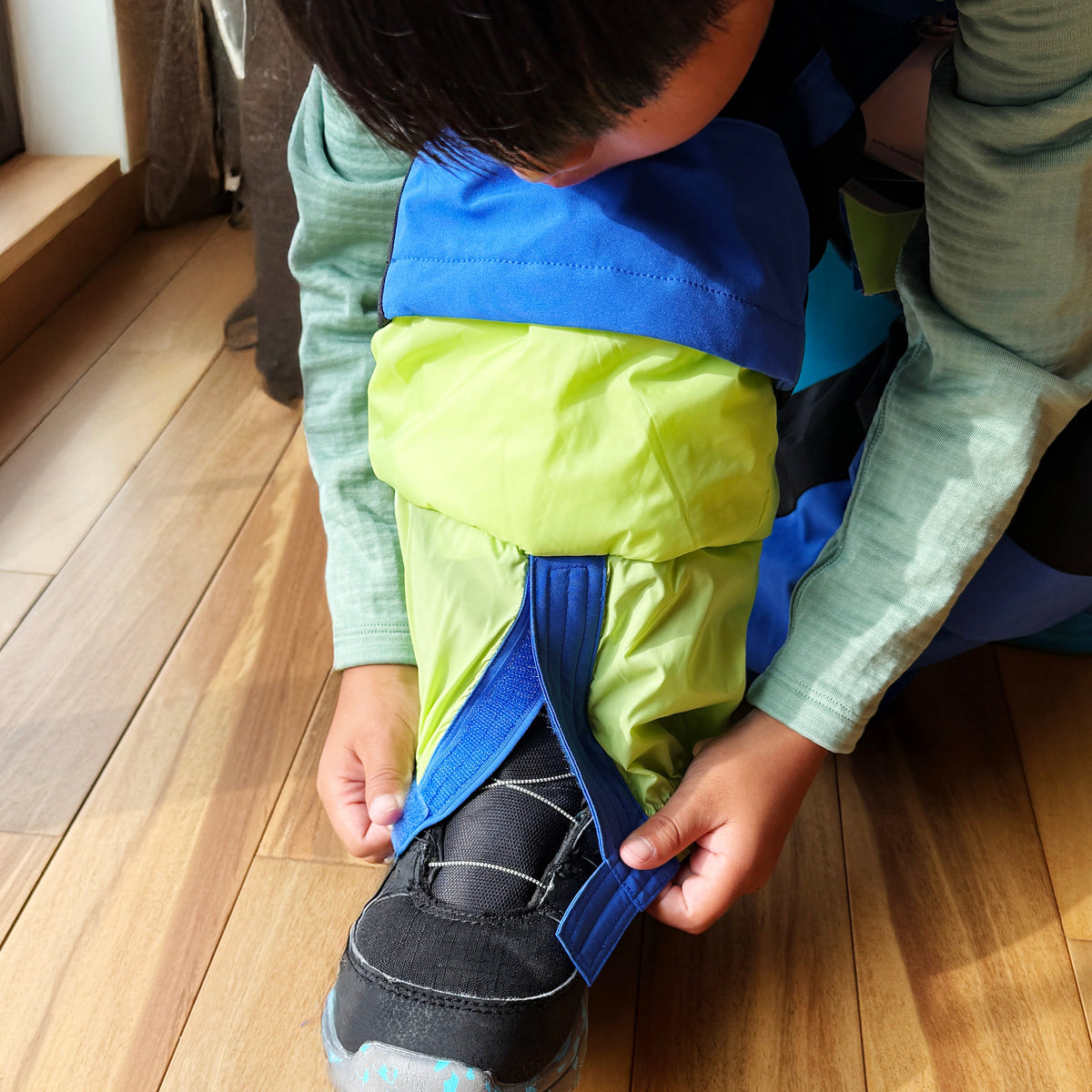Kids Pinnakle Insulated Bib Snow Pants - Coral/Raven Black
