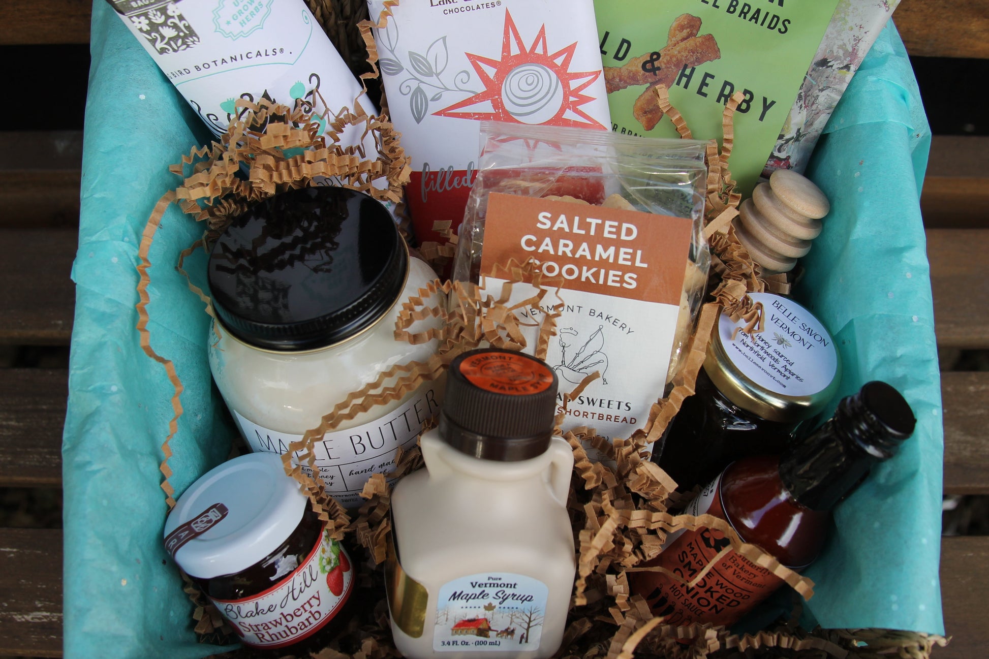 Vermont Care Package Gift Basket - Vermont Gourmet-Vermont Artisan - Vermont Gift -Vermont Maple Gift-Best of Vermont-Love from Vermont by Belle Savon Vermont