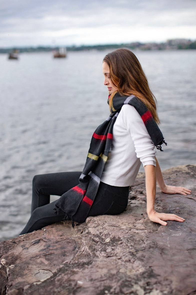 Lobuche Yak Scarf | Vivid
