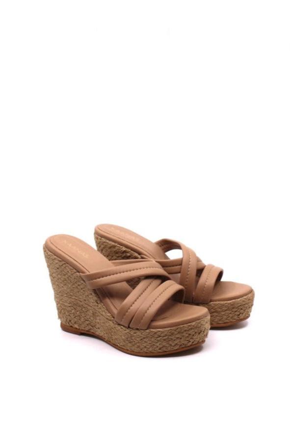 Kaanas San Vito Almond by Dear Lucy