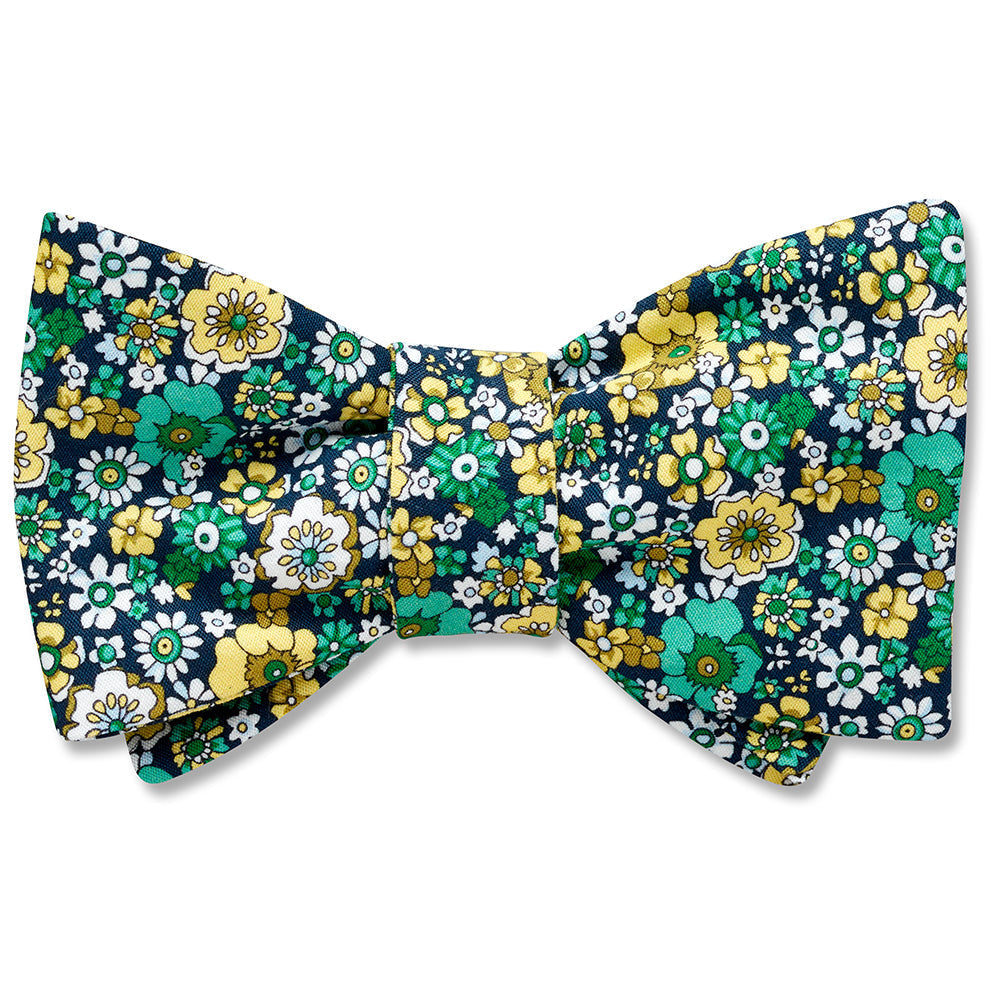 Leasmore - bow ties