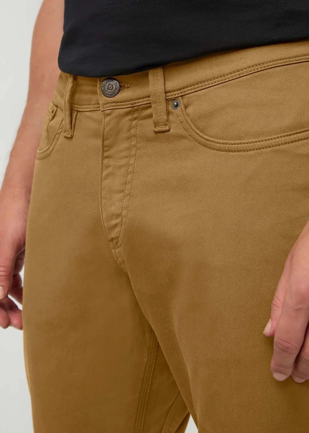 DUER No Sweat Athletic Taper