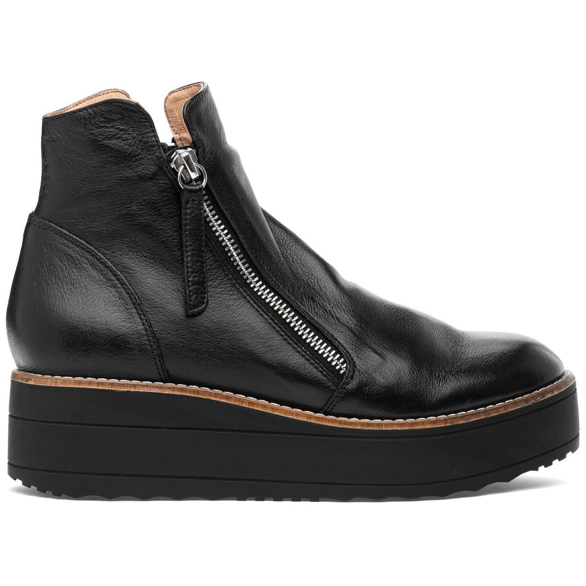 Silent D Nene Boot
