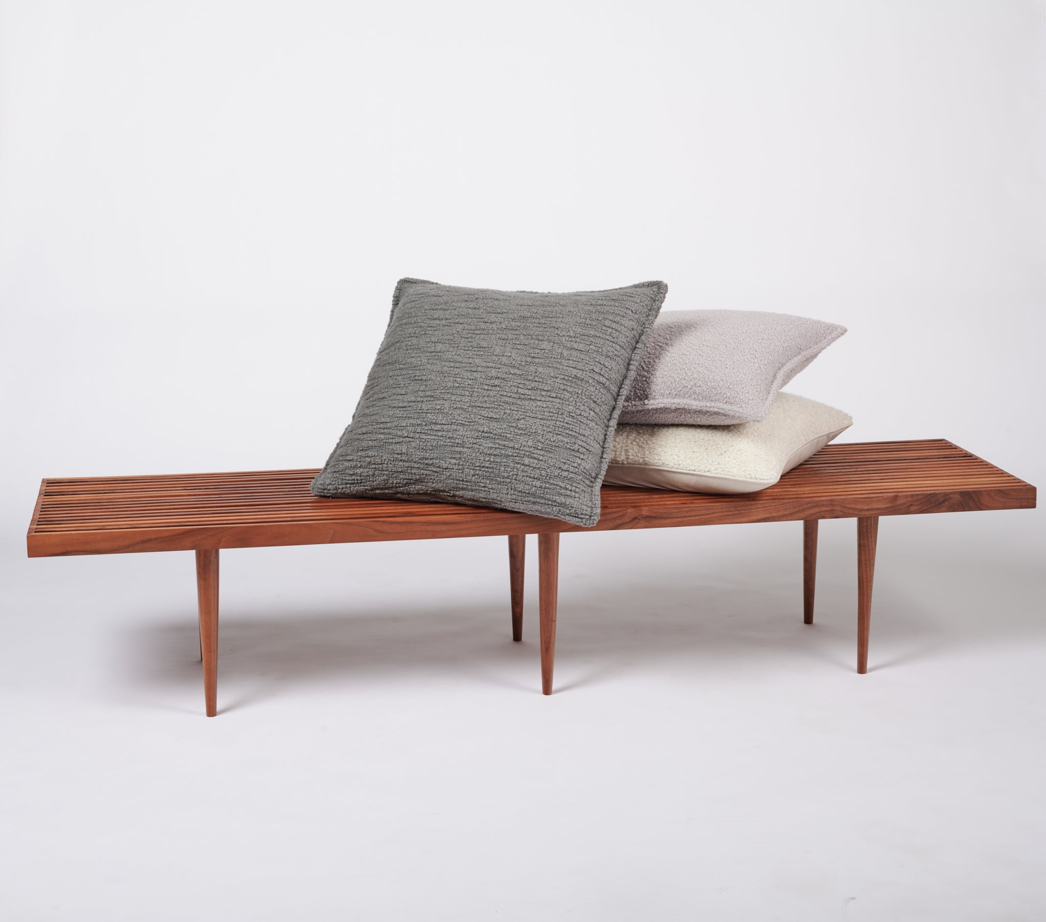 Luxe Pillow 22"x22"