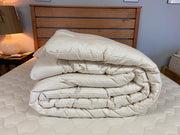 Folded Savvy Woolsy 2 natural wool