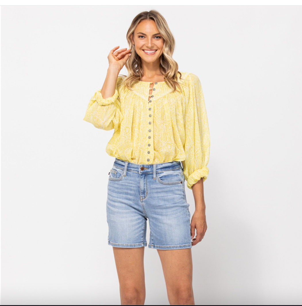 Light Wash Non-Distressed Denim Short by SidePony Boutique