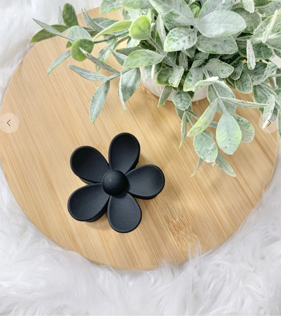 Daisy Hair Claw by SidePony Boutique