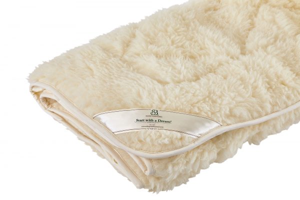 Folded wool Sleep and Beyond MyDual 2 mattress pad