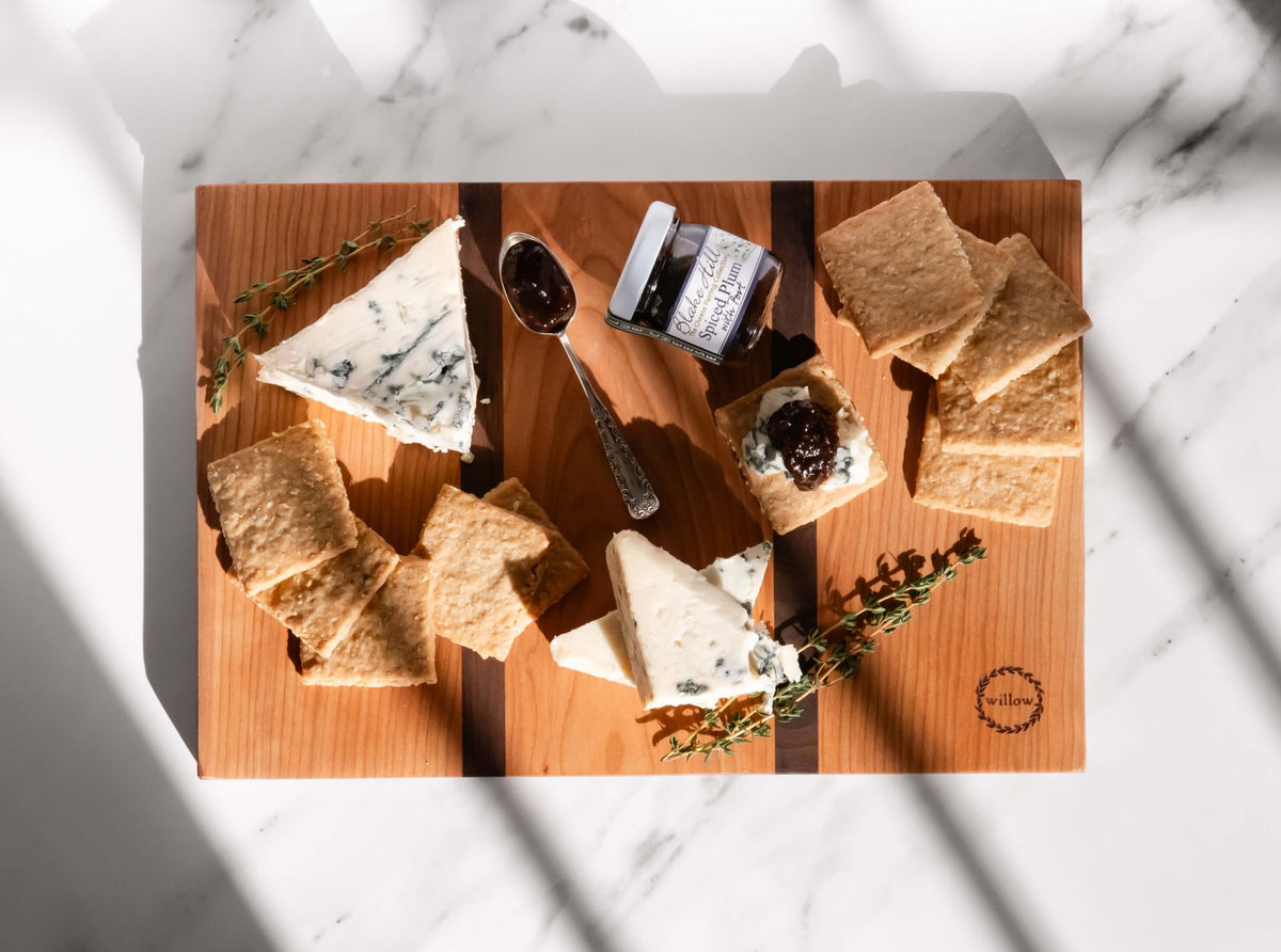 Étouffée Small Cheese Board