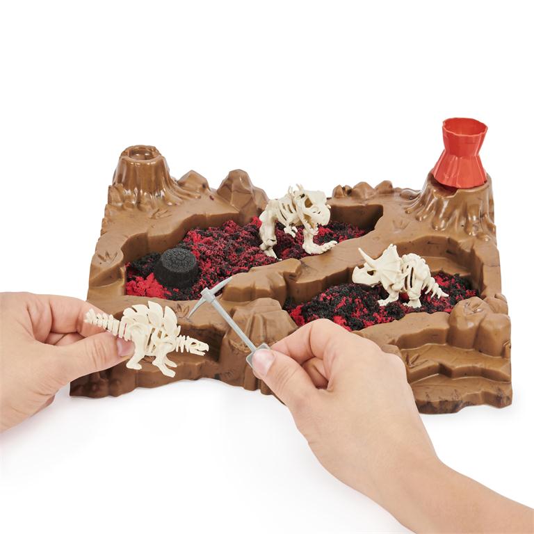 Kinetic Sand, Dino Dig Playset with 10 Hidden Dinosaur Bones to Discover by Homeportonline
