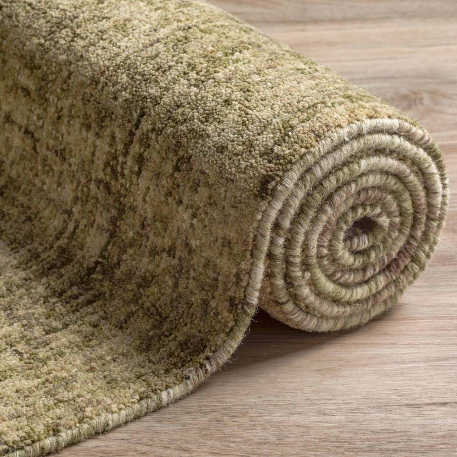 Calisa Rug Basil 5' X 7'6" by Homeportonline