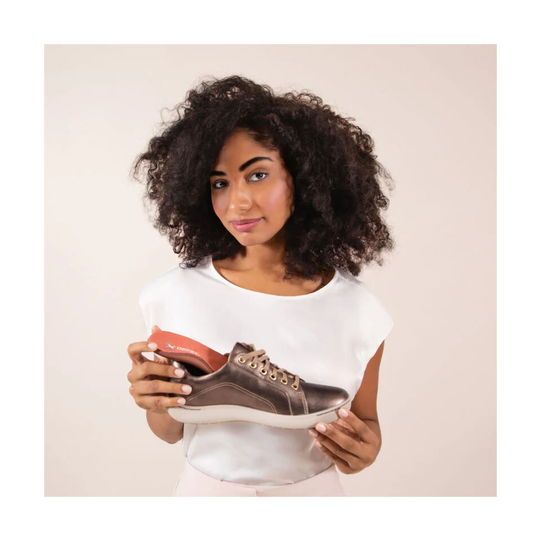 Aetrex Women's Premium Memory Foam Medium to High Arch Orthotics - Peach by Lenny's Shoe & Apparel