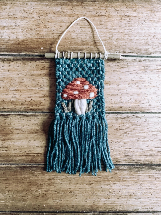 Mini Macrame Woven Wall Hanging - Boho Mushroom Design