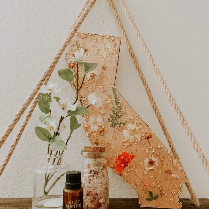 VT State Wooden Wall Art with Real Pressed Flowers
