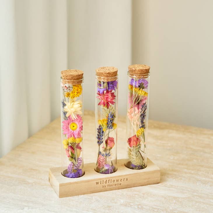 Christmas Gift Box - Dried Flowers - Message in A Box - Large by Wild Lark