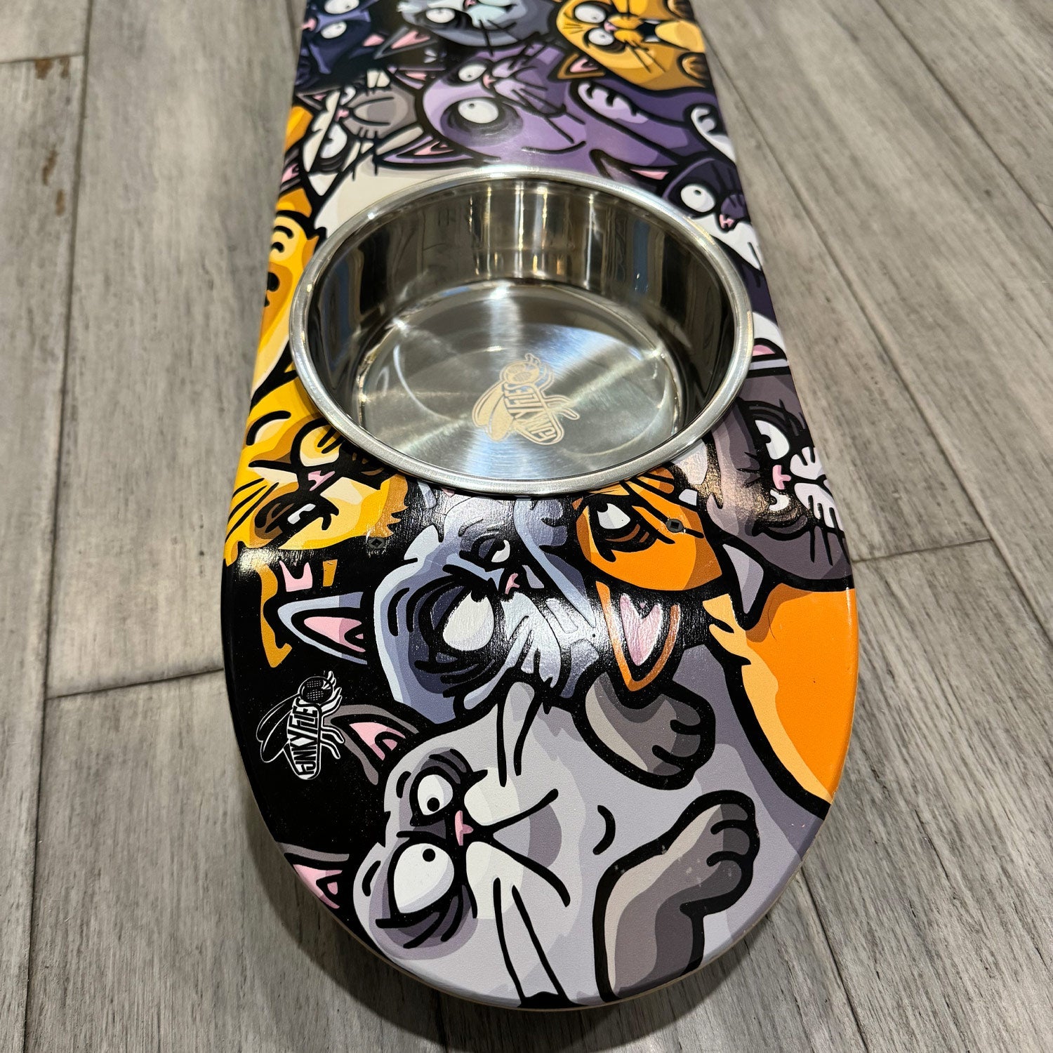 Cat Posse - Elevated Skateboard Cat Feeding Stand with 2 Bowls