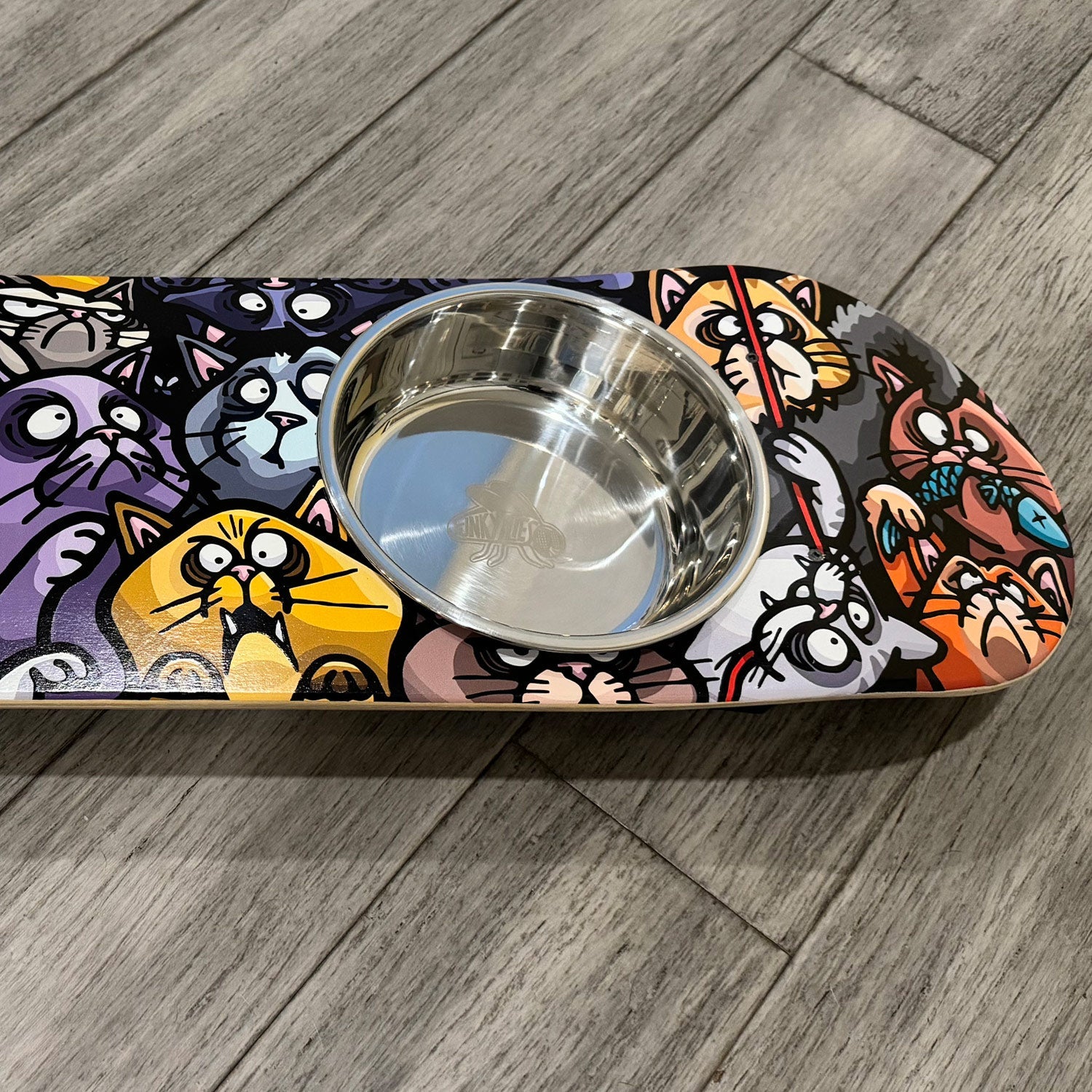 Cat Posse - Elevated Skateboard Cat Feeding Stand with 2 Bowls