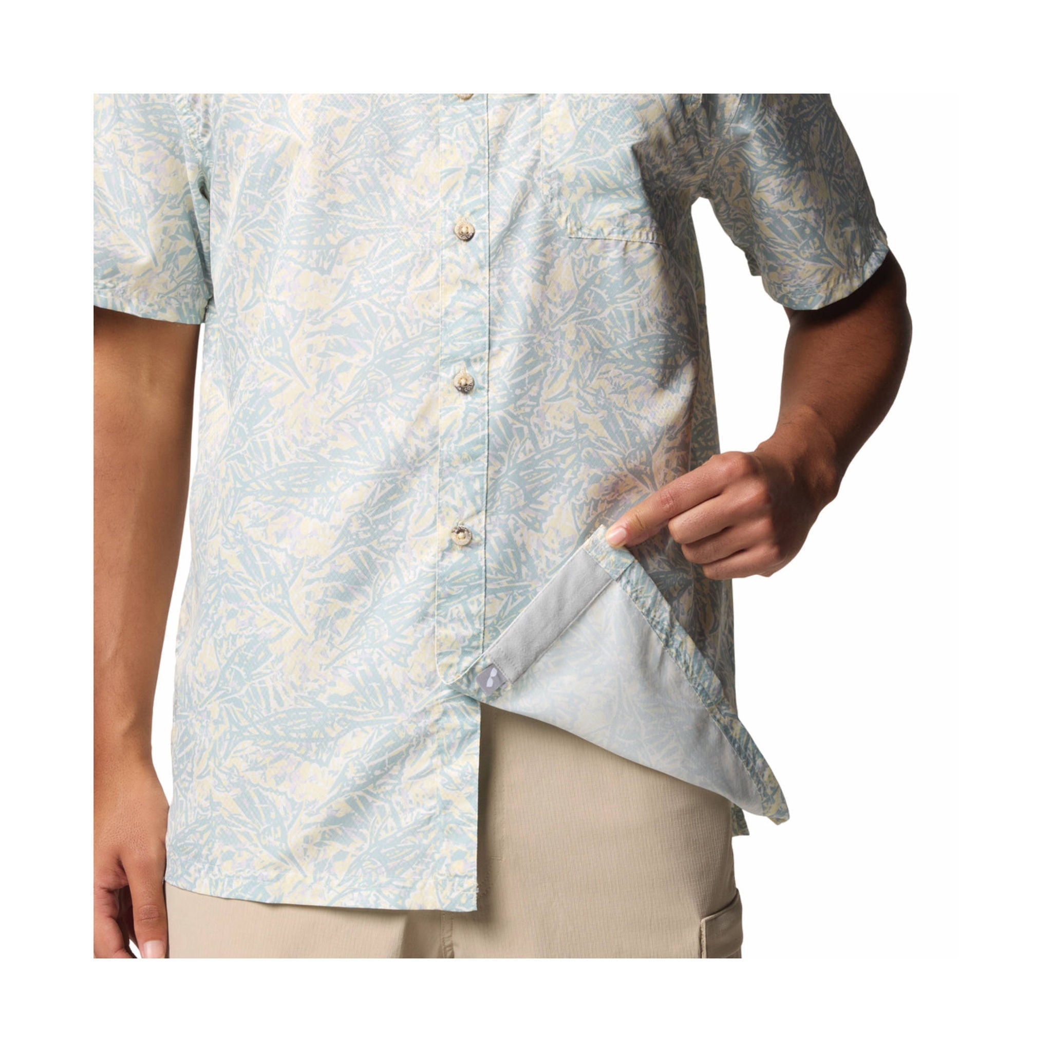 Columbia Men's Super Slack Tide Camp Shirt - Lemon Wash by Lenny's Shoe & Apparel