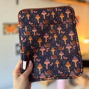 Book & Kindle Pouch, Pocket and Zipper