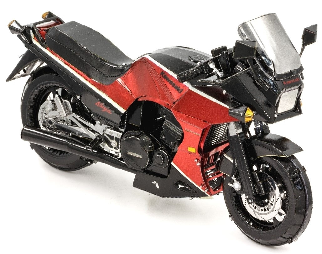 Premium Series Metal Model Kit Vehicle Motorcycle Kawasaki Ninja GPz900R by Homeportonline