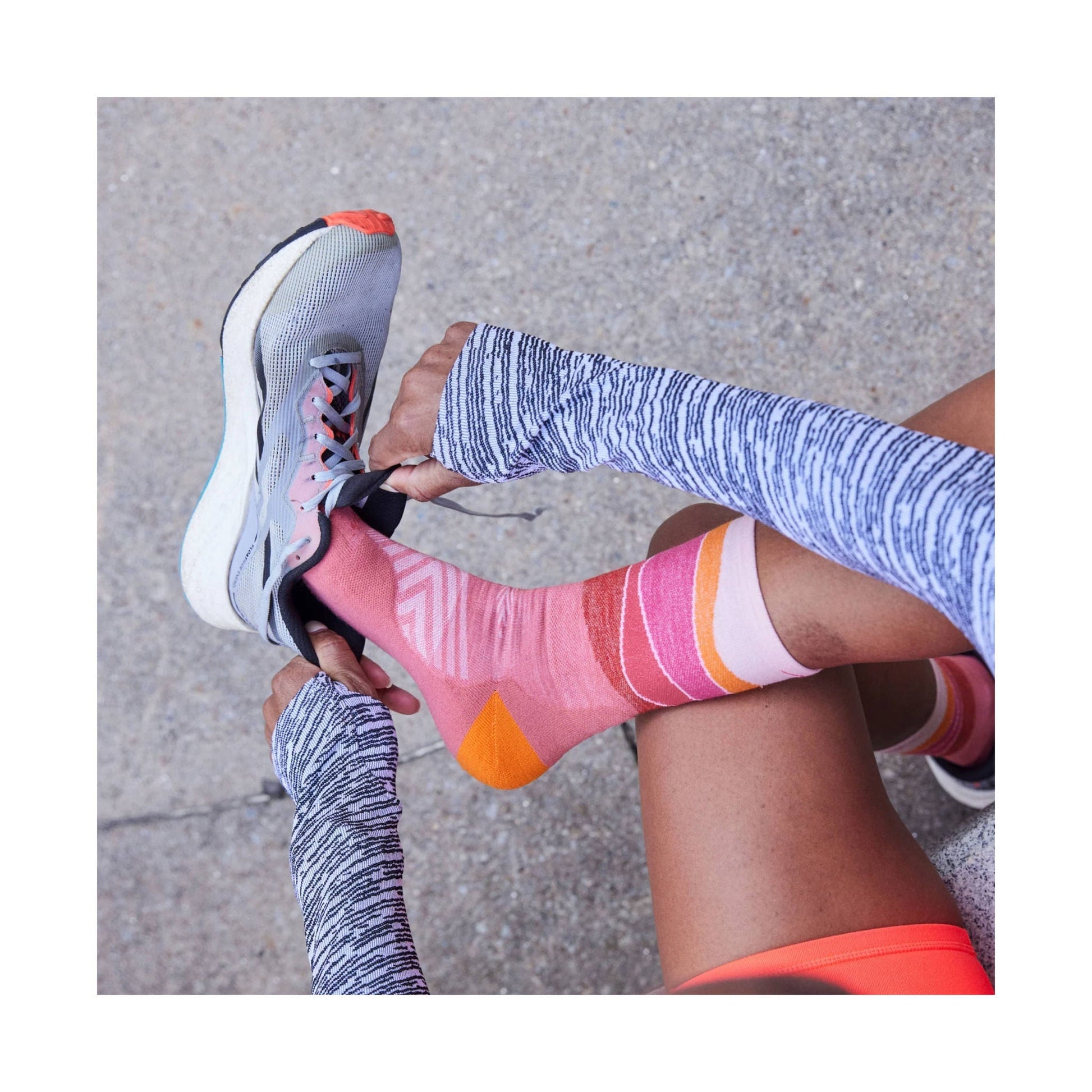 Darn Tough Vermont Women's Horizon Micro Crew Ultra Lightweight Running Sock - Canyon by Lenny's Shoe & Apparel