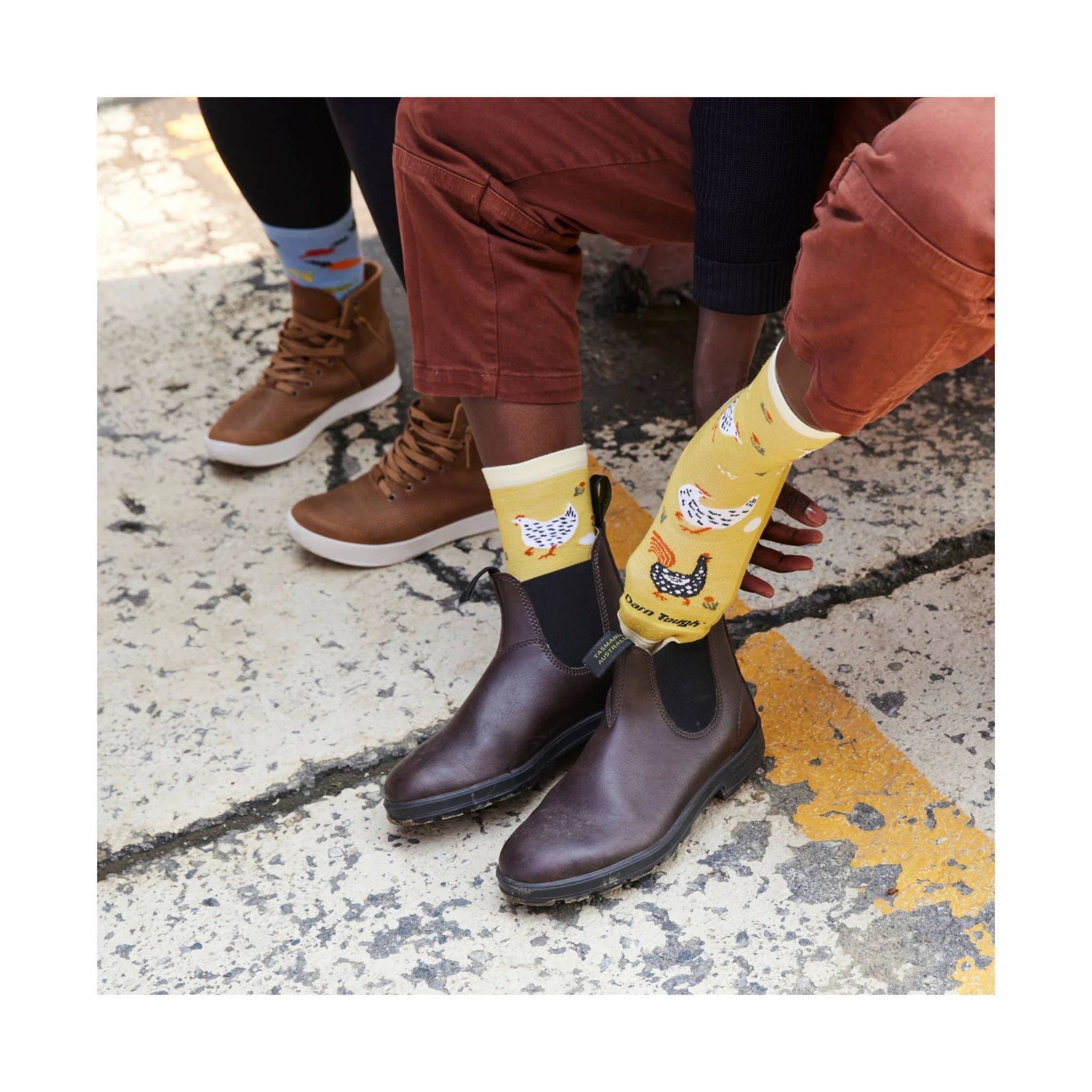 Darn Tough Vermont Women's Mother Clucker Crew Lightweight Lifestyle Sock - Sunny by Lenny's Shoe & Apparel