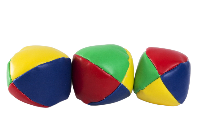 Juggling Balls by Homeportonline
