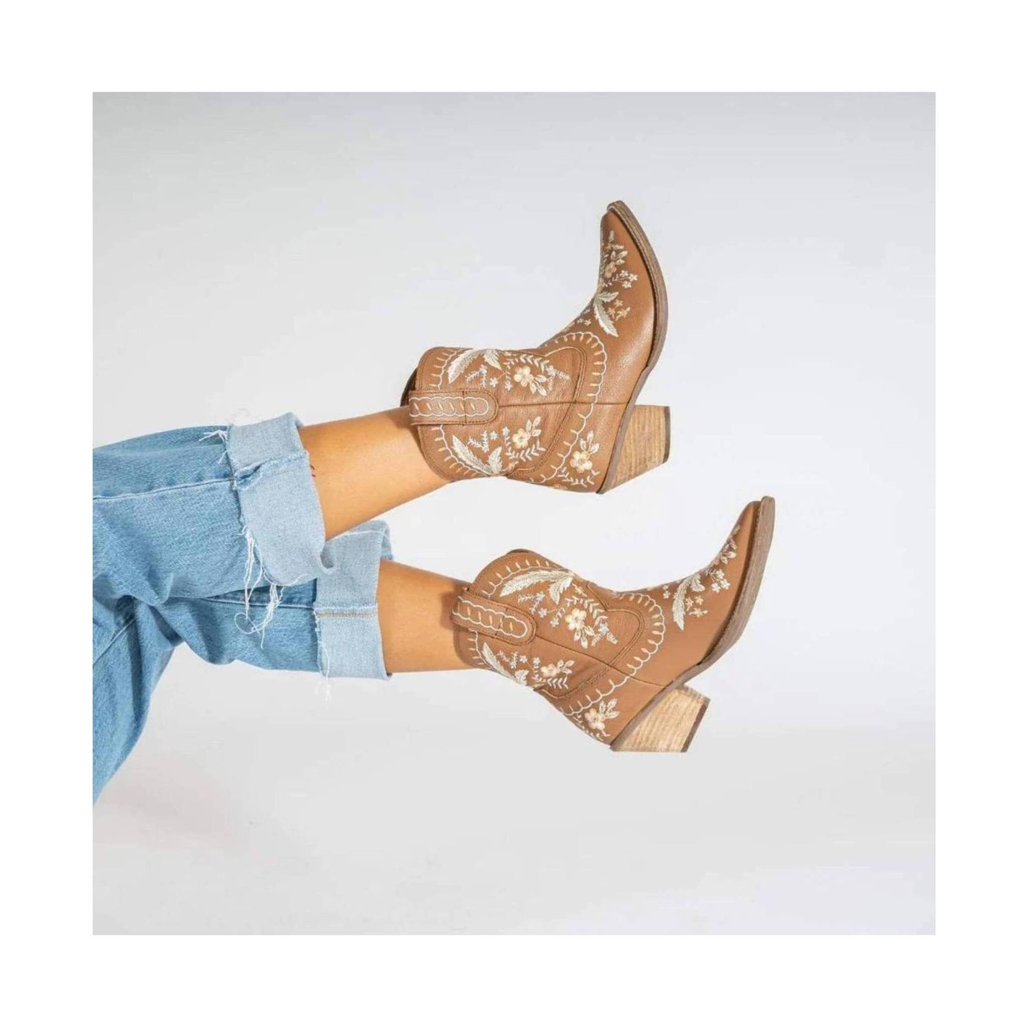 Dingo Women's Primrose Boot - Brown Leather by Lenny's Shoe & Apparel