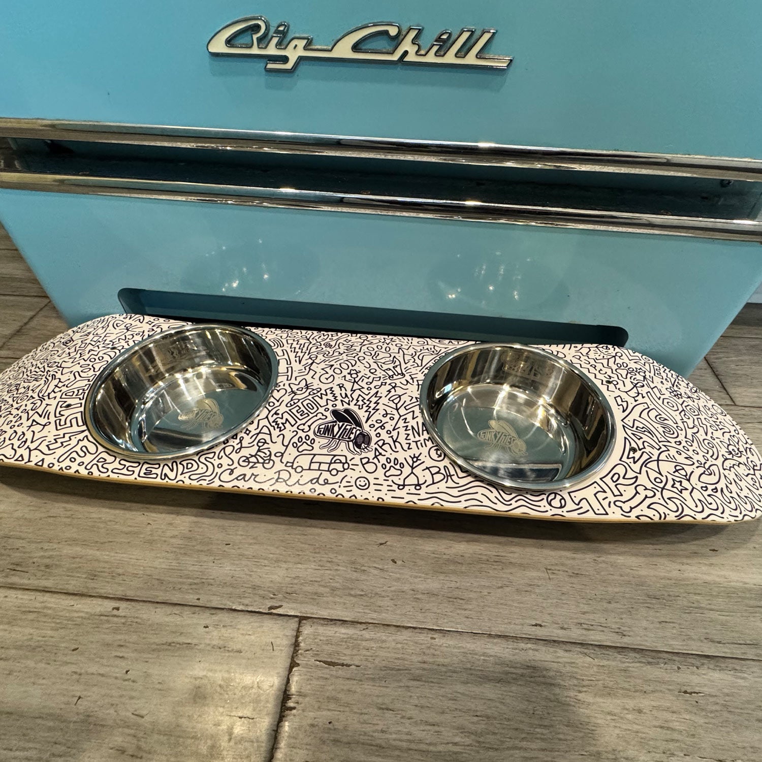 Doodles - Elevated Skateboard Cat Feeding Stand with 2 Bowls