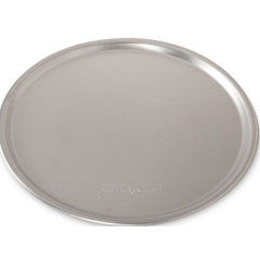 Traditional Pizza Pan by Homeportonline
