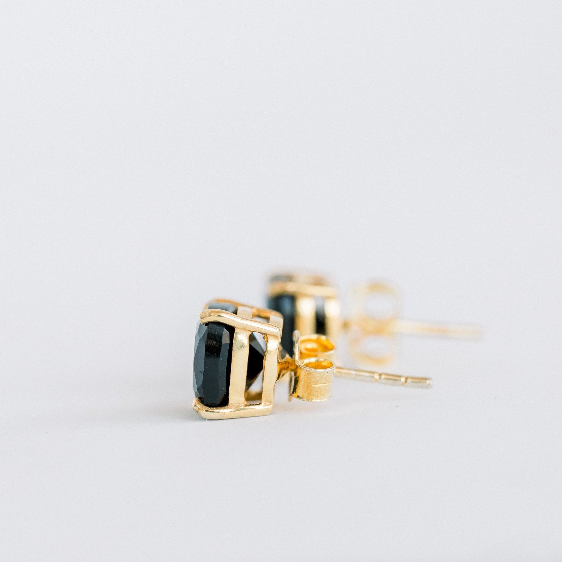 Emmy Studs | Black Onyx by elliparr