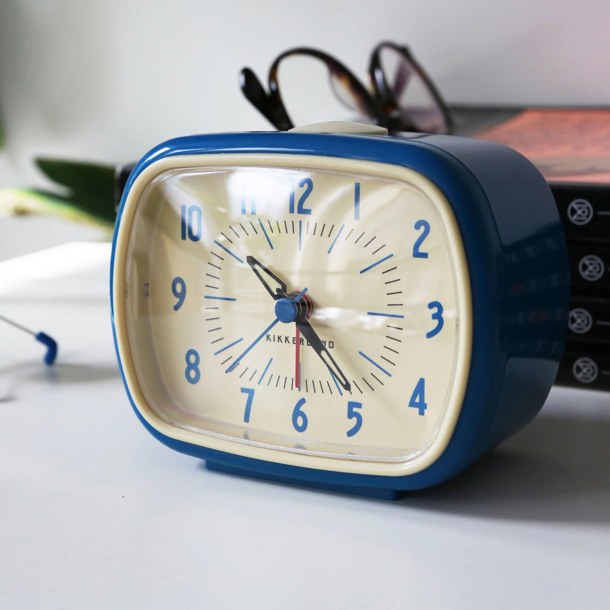 Alarm Clock Retro Blue by Homeportonline