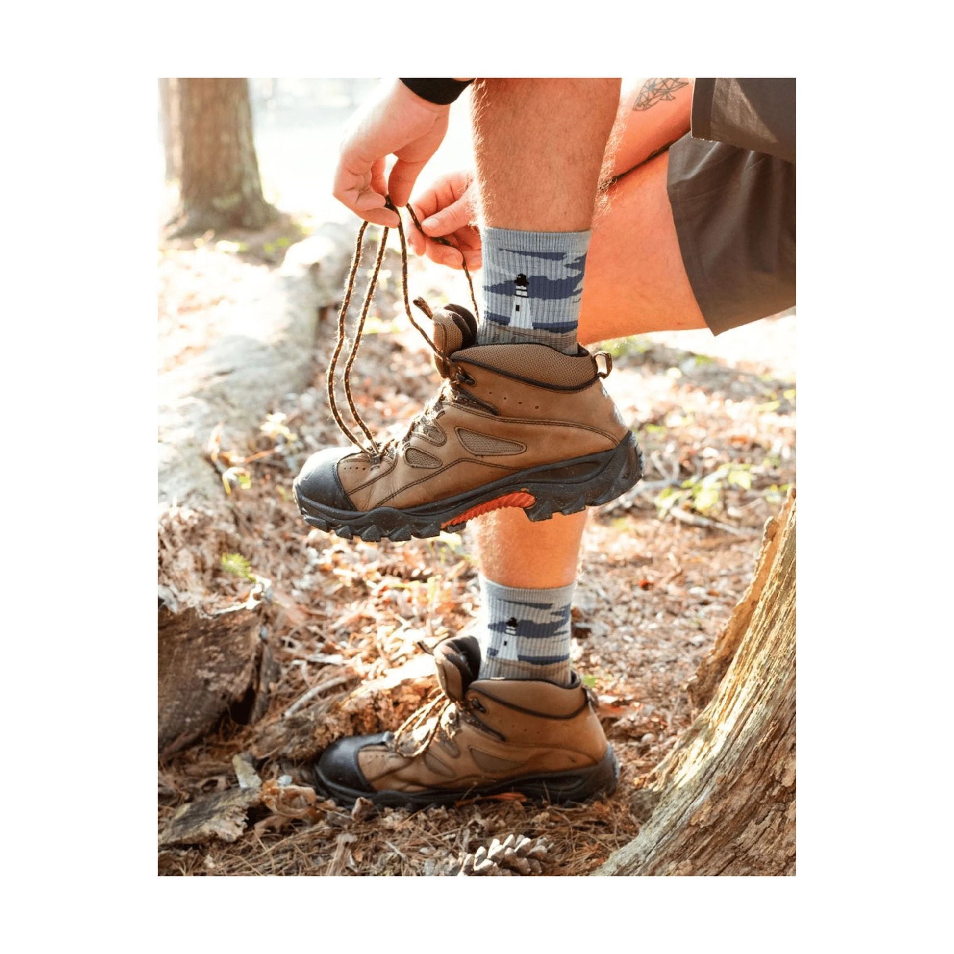 Farm To Feet Men's Cape Light Cushion Three Quarter Crew Socks - Denim Blue by Lenny's Shoe & Apparel