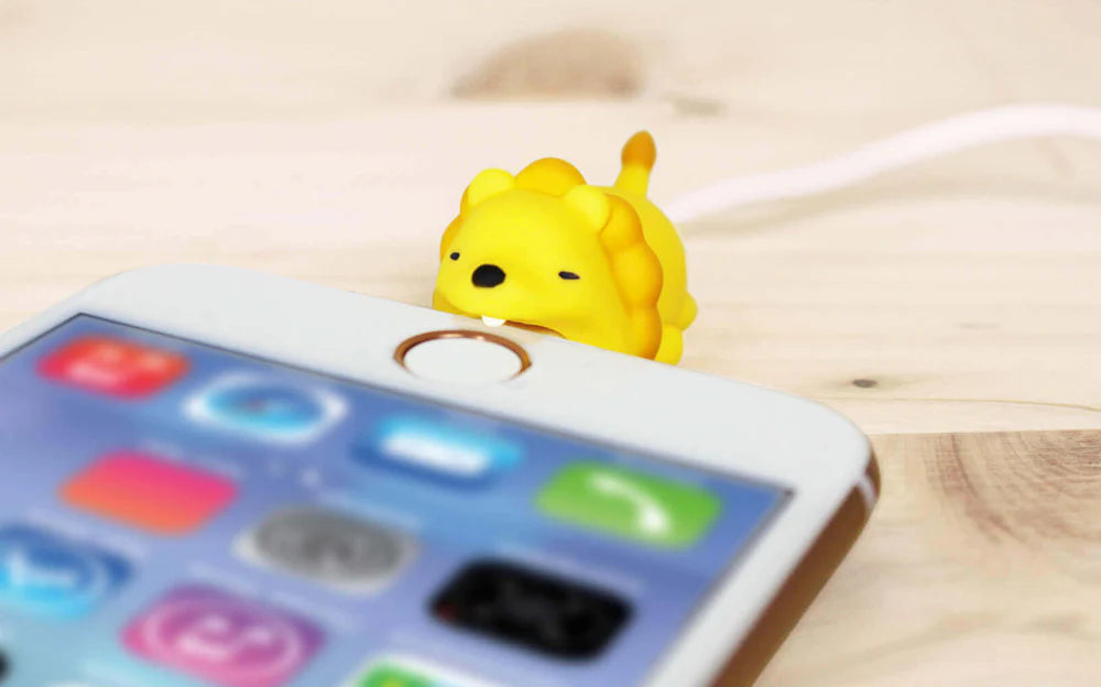 Cable Bite USB-C Cat by Homeportonline