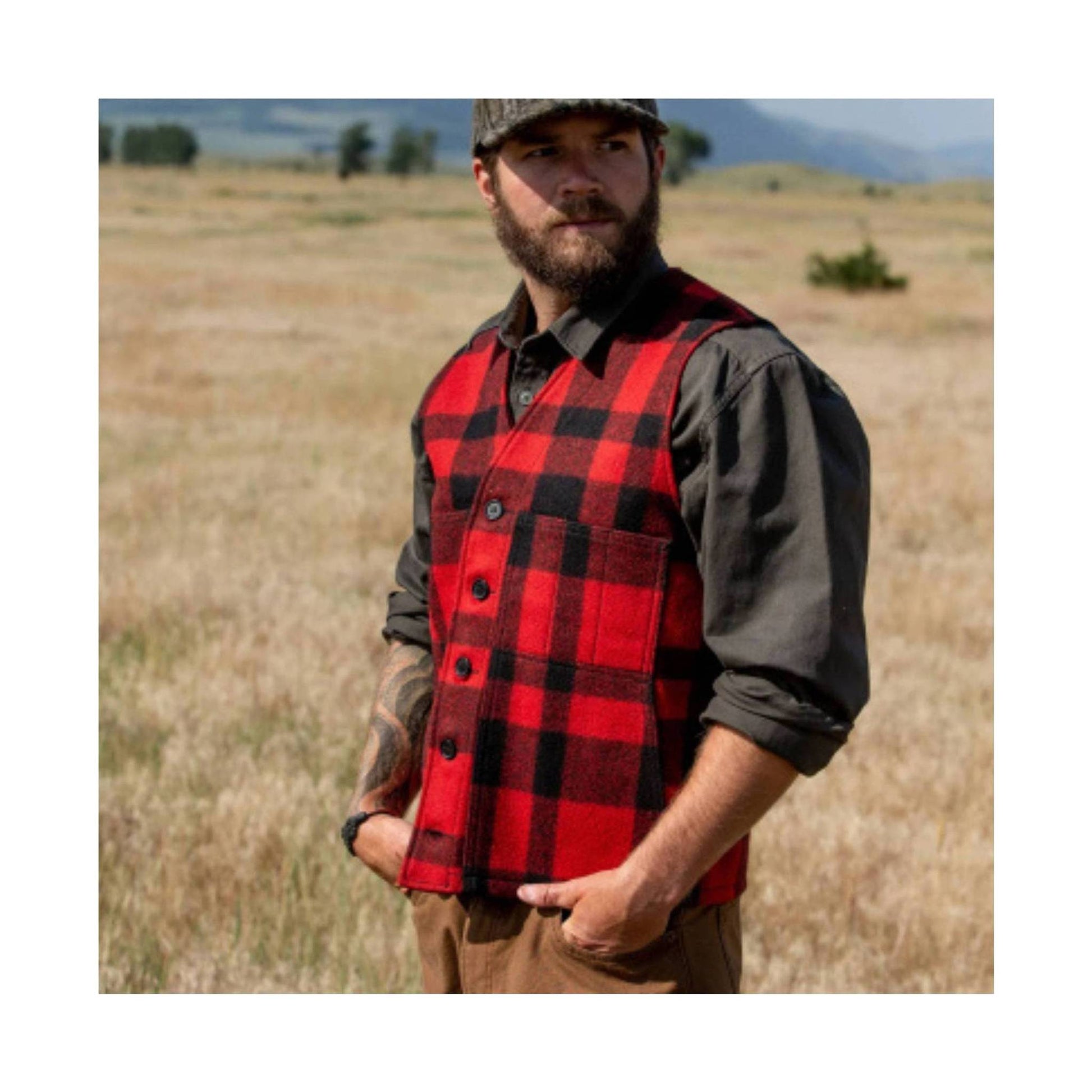 Filson Men's Mackinaw Wool Vest - Red/Black by Lenny's Shoe & Apparel