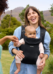 BabyBjorn Baby Carrier Hold
