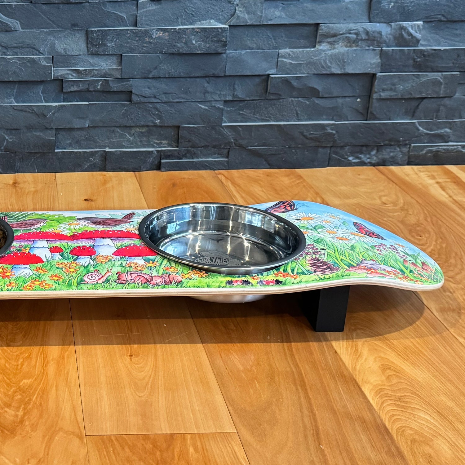 Funky Fungi - Elevated Skateboard Cat Feeding Stand with 2 Bowls