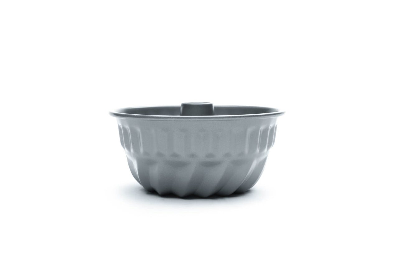 Non-Stick Mini Fluted Pan with Center Tube