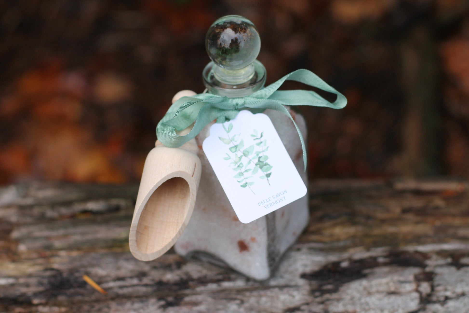 Aromatherapy Bath Soak-8.5oz Glass Bottle with Glass Top and Wooden Scoop by Belle Savon Vermont