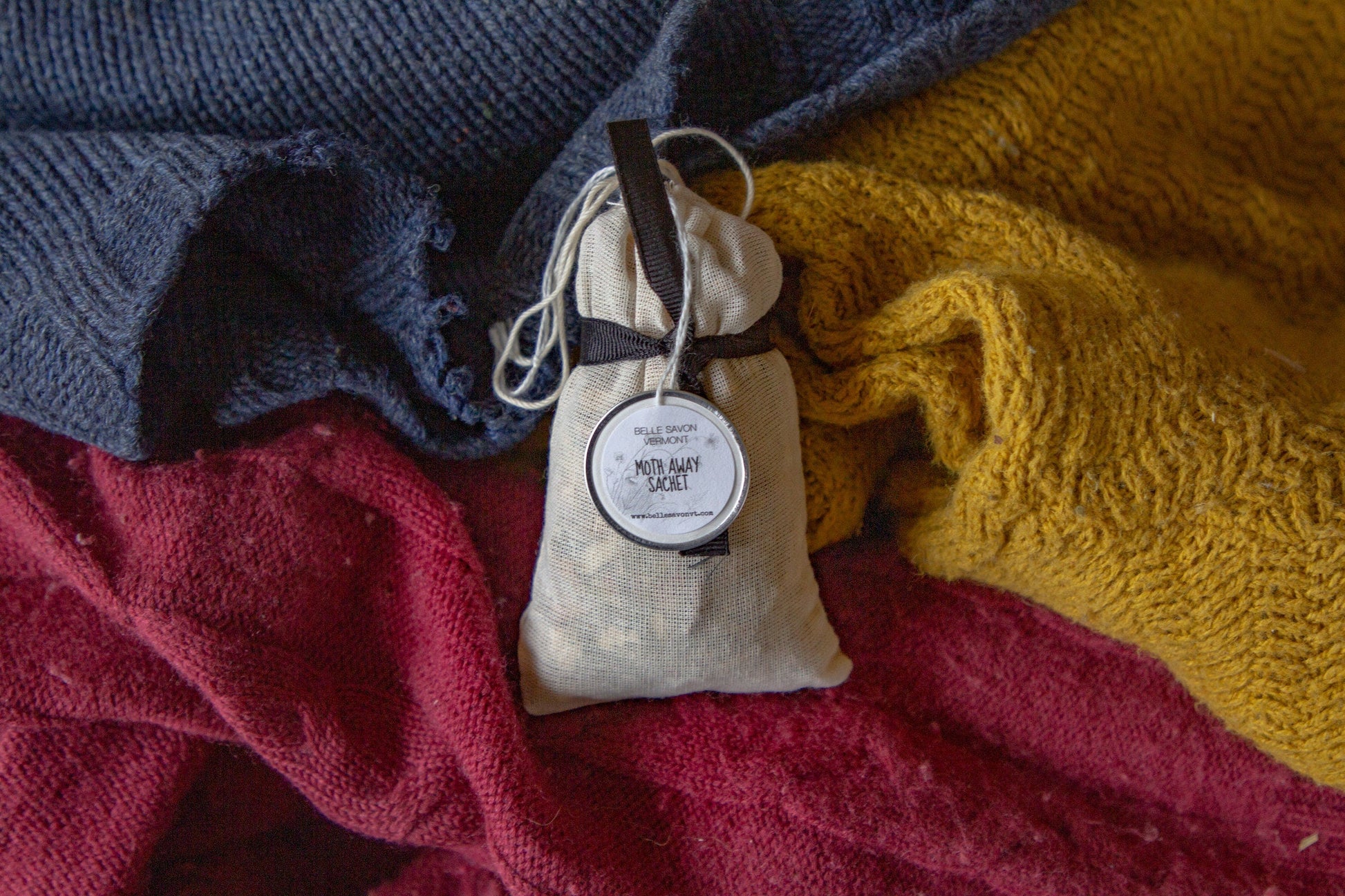 Moth Away Sachets Filled with Natural and Organic Herbs and Spices-Single Sachet-Favors-Gifts-Home Care by Belle Savon Vermont