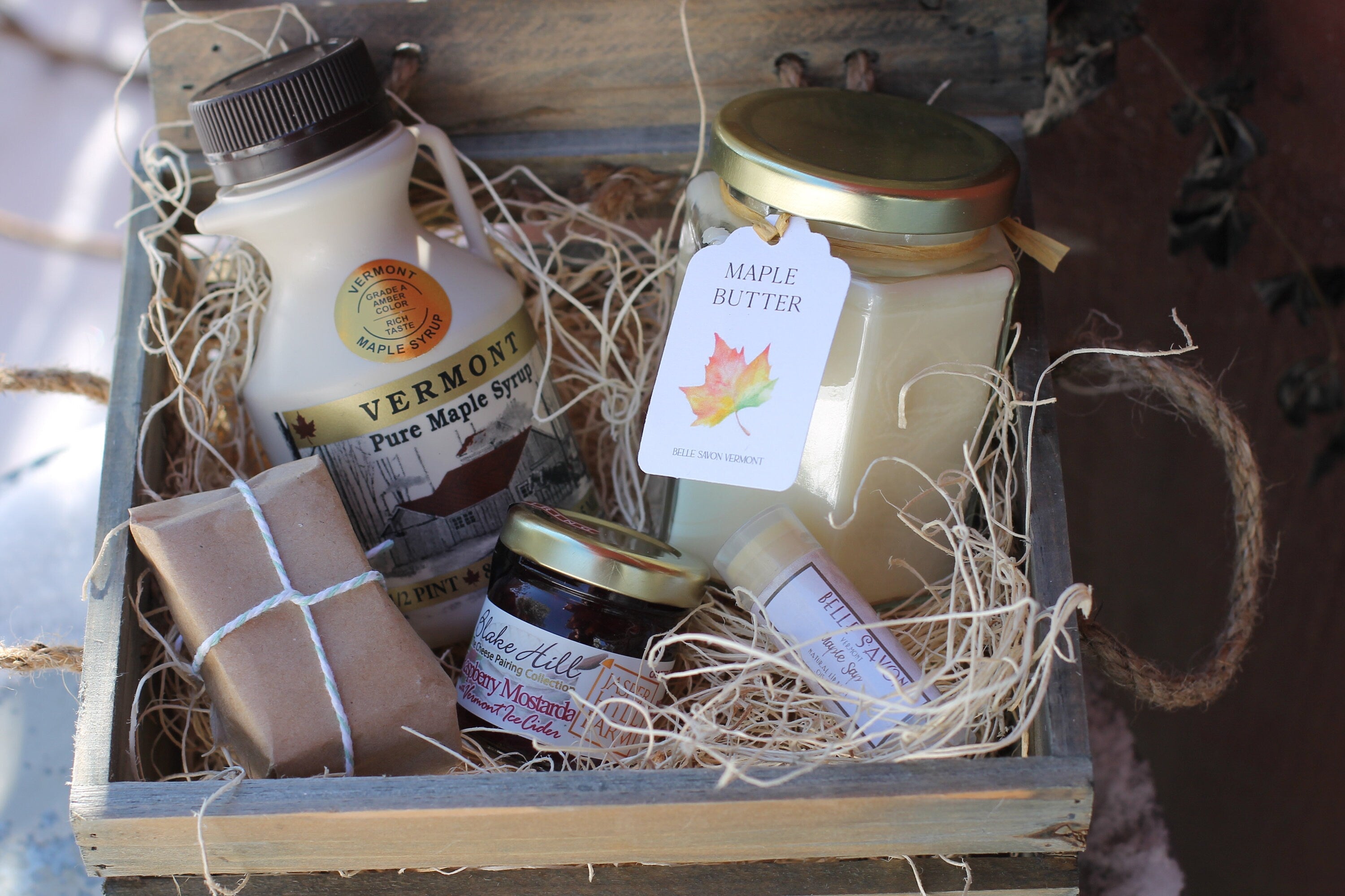 Flavors of Vermont Gift Box Set- Taste of Vermont - Vermont Gift Box-Care Package -Vermont Gift- Homesick for Vermont, Maple Gift by Belle Savon Vermont