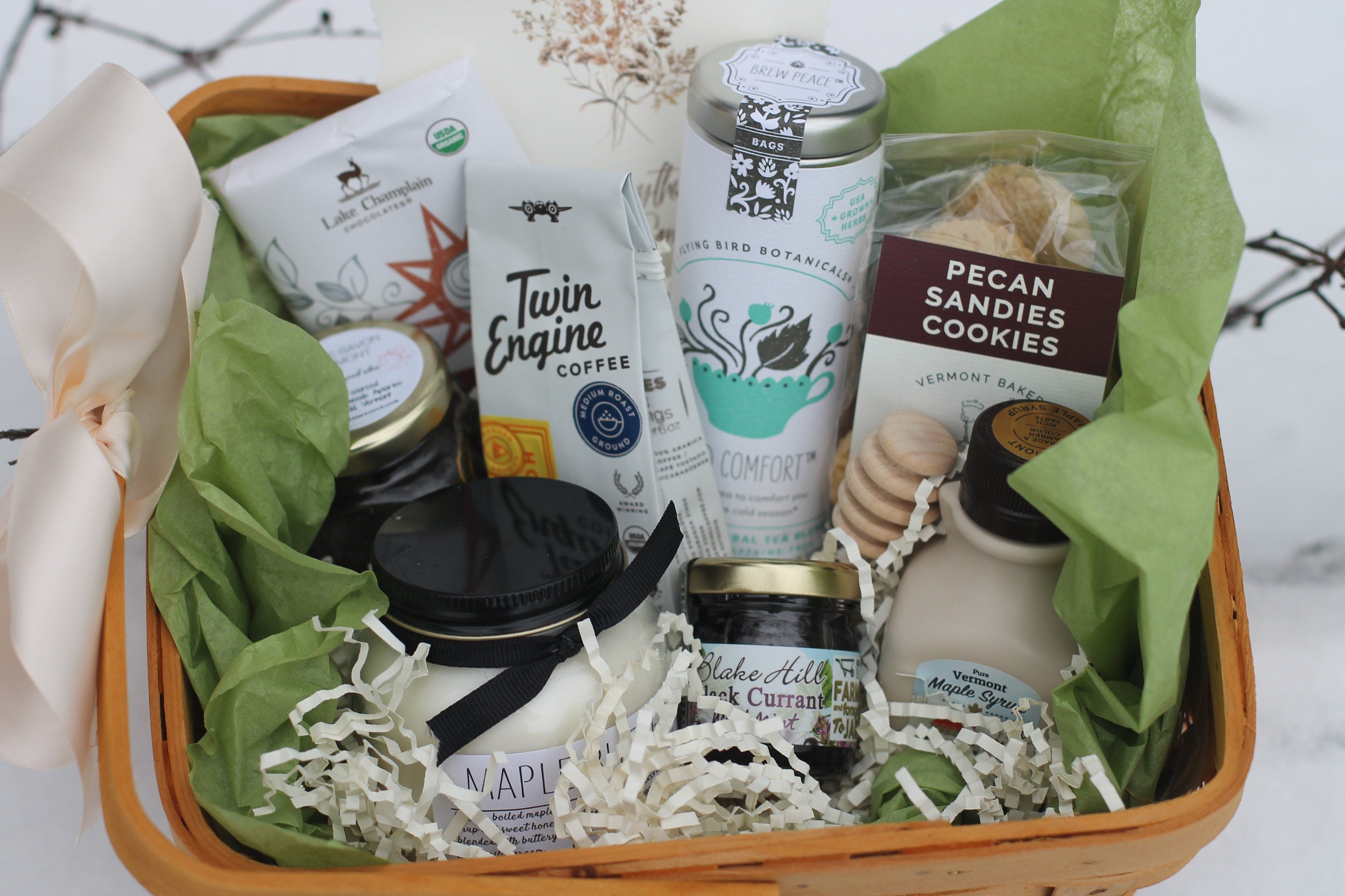 Vermont Care Package Gift Basket - Vermont Gourmet-Vermont Artisan - Vermont Gift -Vermont Maple Gift-Best of Vermont-Love from Vermont by Belle Savon Vermont