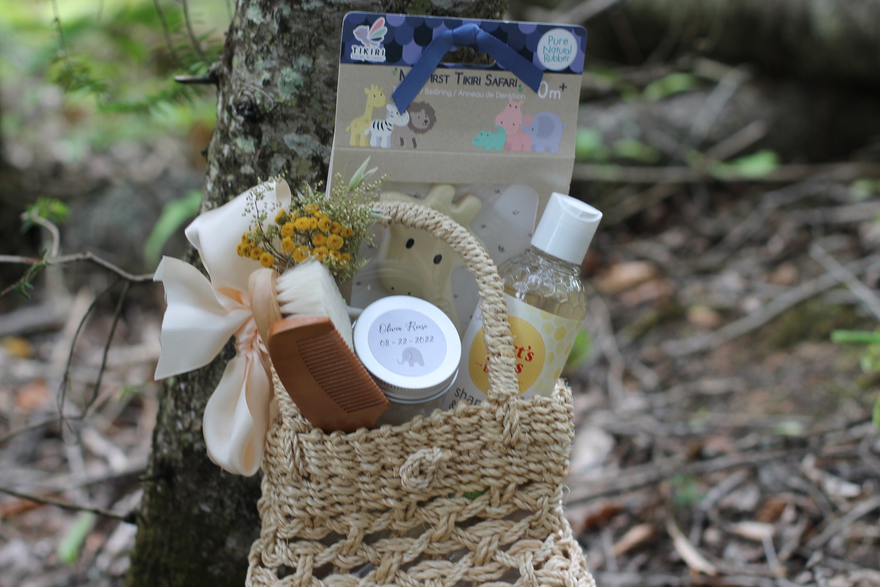 Baby Shower Woven Gift Bag, Welcome Baby, Newborn Baby Gift Set -Customizable-Vermont Gift by Belle Savon Vermont