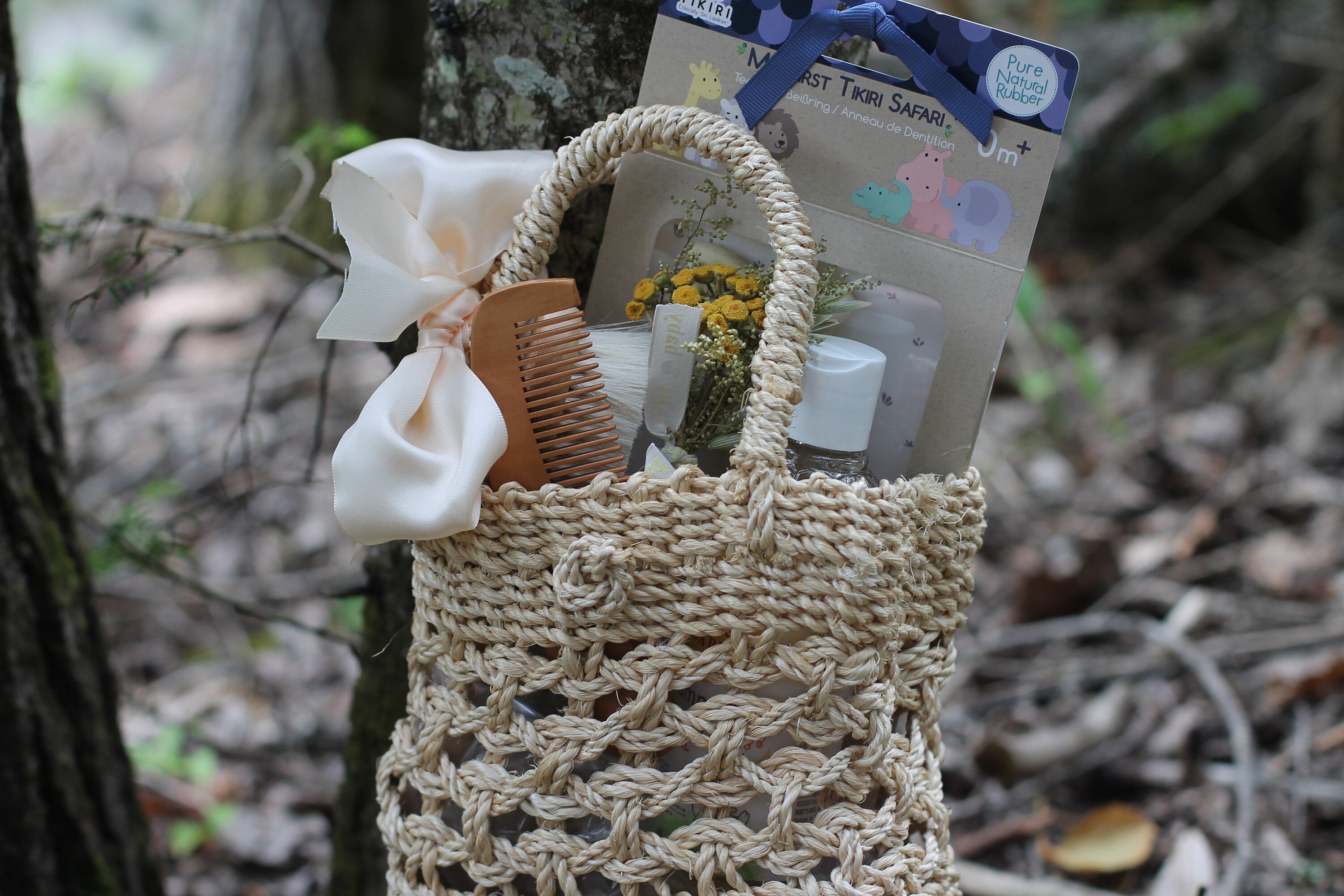 Baby Shower Woven Gift Bag, Welcome Baby, Newborn Baby Gift Set -Customizable-Vermont Gift by Belle Savon Vermont