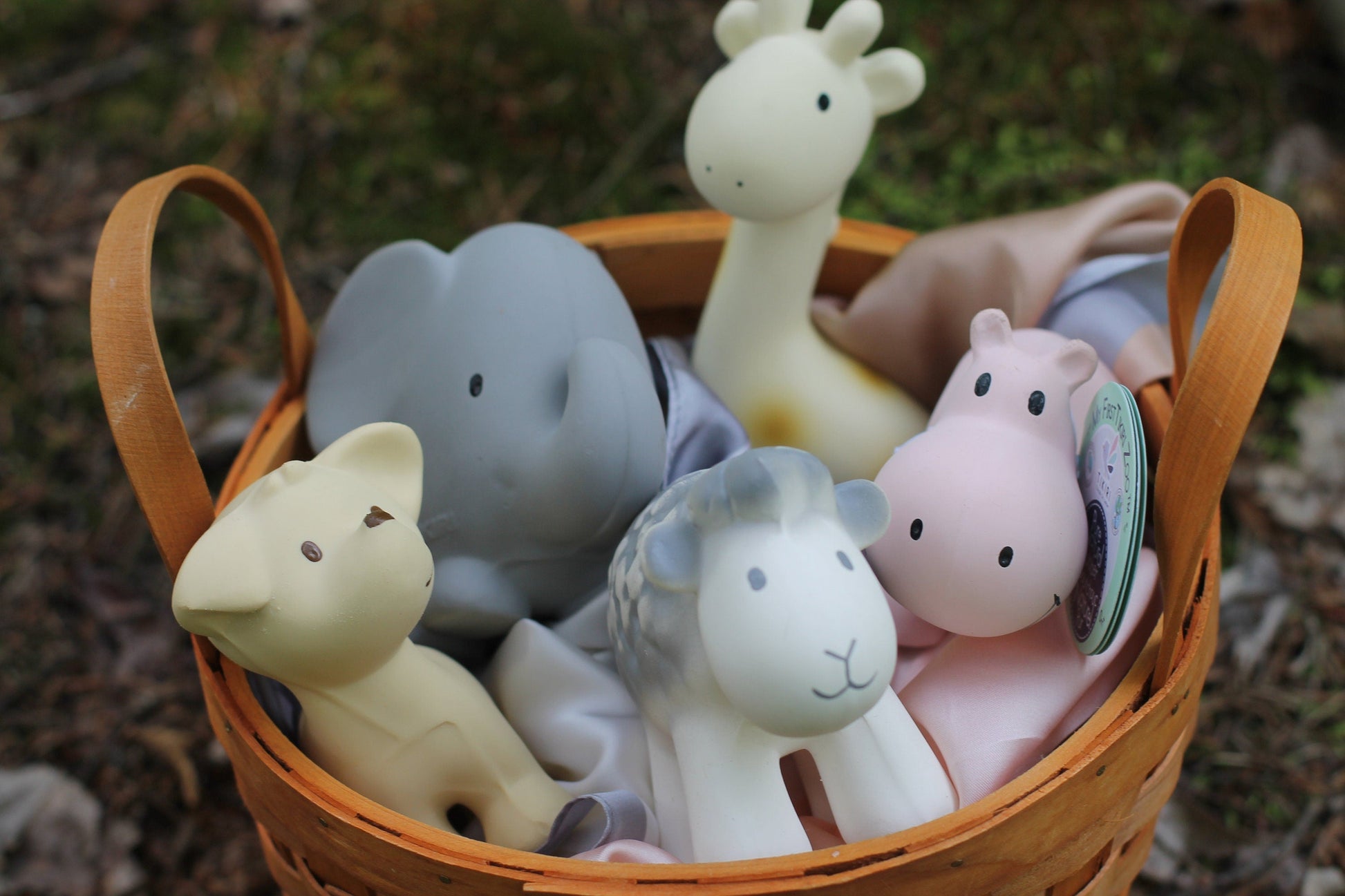 Baby Shower, Favor, Welcome Baby, Mommy to Be, New Mom Care Gift Set-Small Set -Customizable-Vermont Gift by Belle Savon Vermont